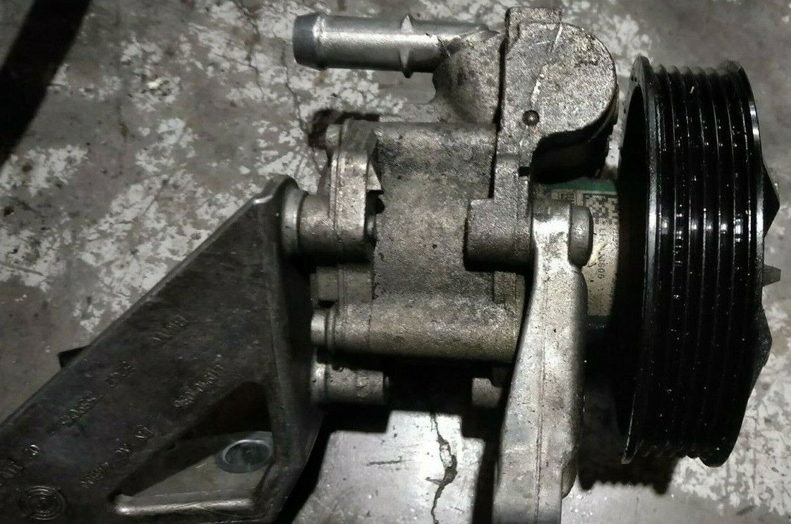 BMW E90 E91 E92 N52 3SERIES MODEL POWER STEERING PUMP 2.5 LITRE P/N