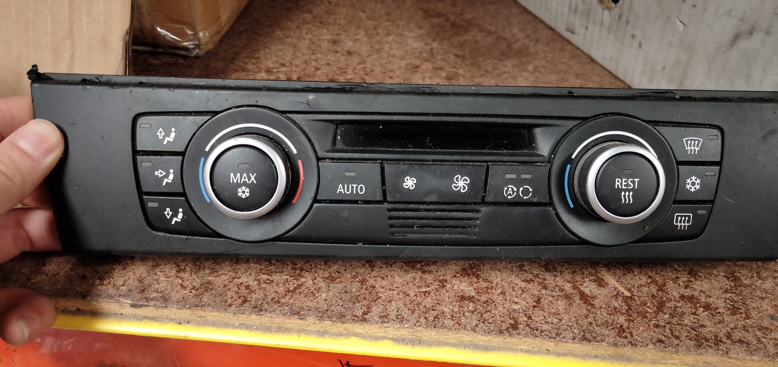 BMW E90 3SERIES MODEL AC CLIMATE CONTROL UNIT 6411 919926001 FITS 08